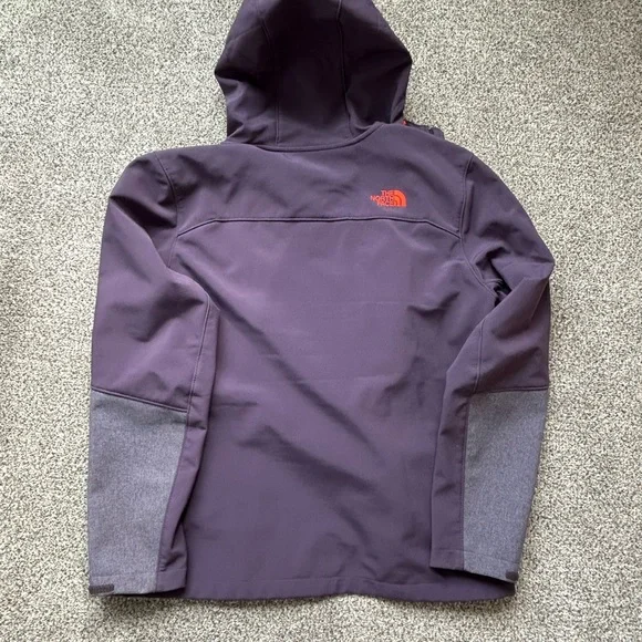 The North Face Men's Purple and Orange Performance Jacket - Picture 6 of 7